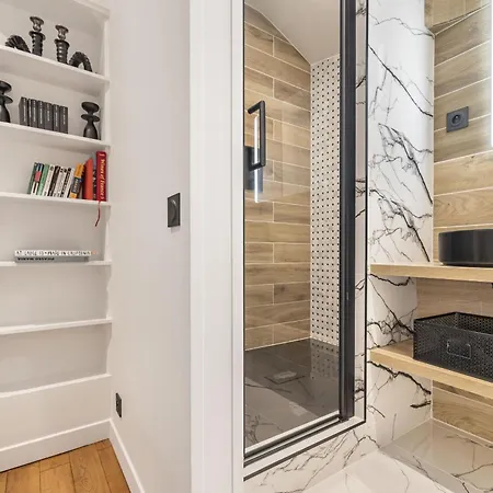 Quinte Flush Apartment *