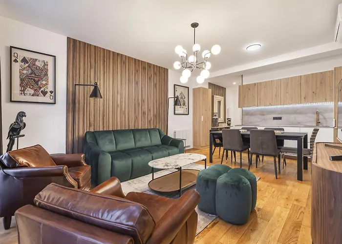 Quinte Flush Apartment *