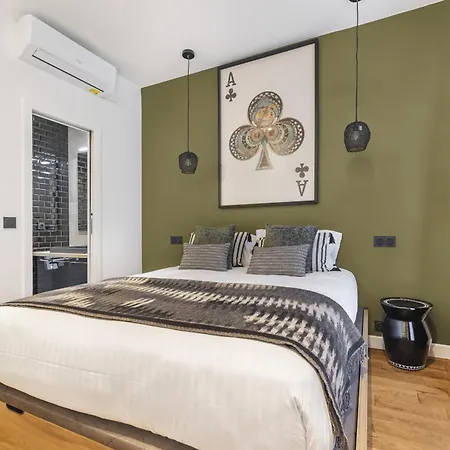 Apartman Quinte Flush *